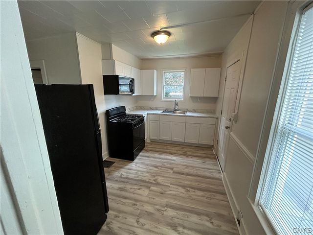 142 West Warrington Road, Syracuse, NY 13205