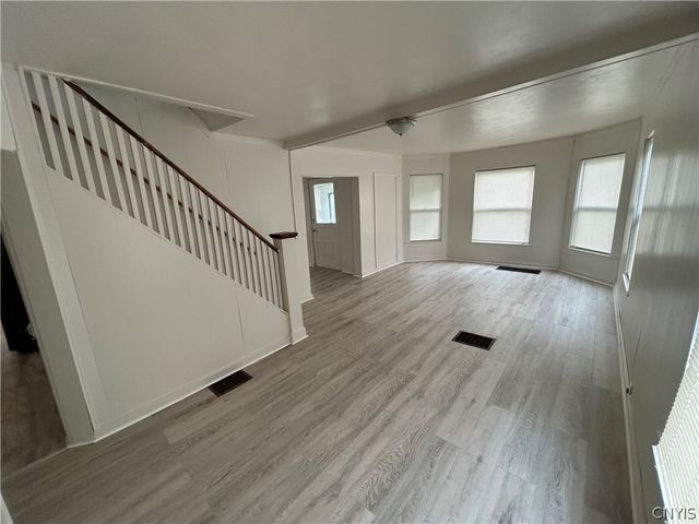 142 West Warrington Road, Syracuse, NY 13205