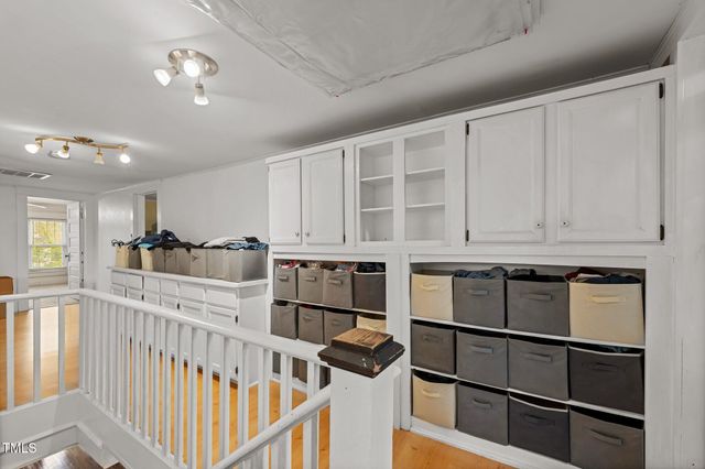 529 Hillcrest Avenue, Burlington, NC 27215