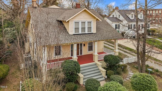 529 Hillcrest Avenue, Burlington, NC 27215