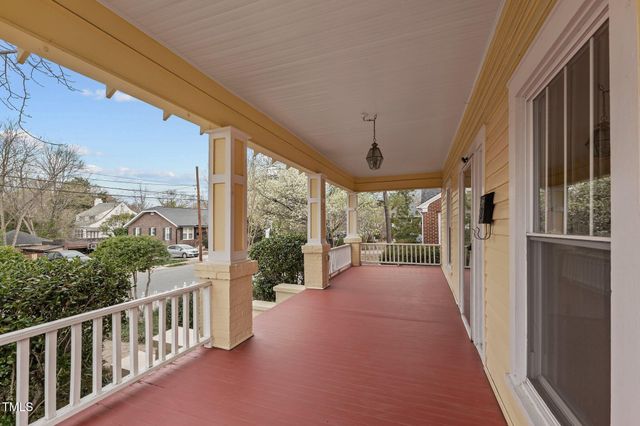 529 Hillcrest Avenue, Burlington, NC 27215