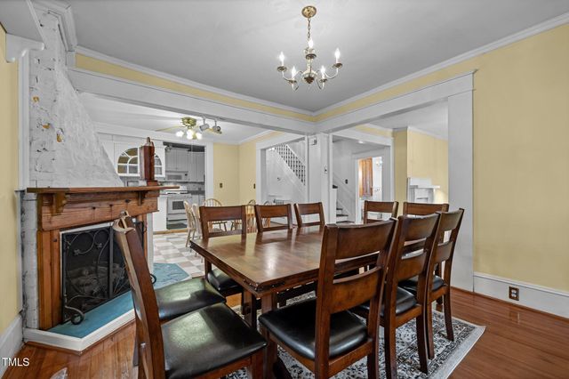 529 Hillcrest Avenue, Burlington, NC 27215
