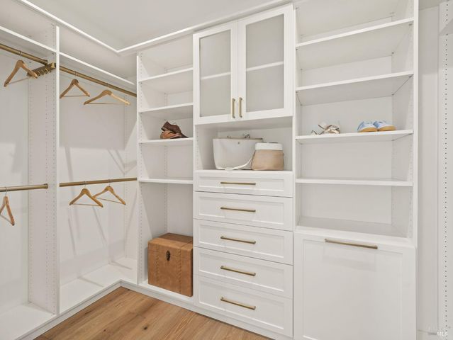 110 Erin Ct, San Rafael, CA 94903