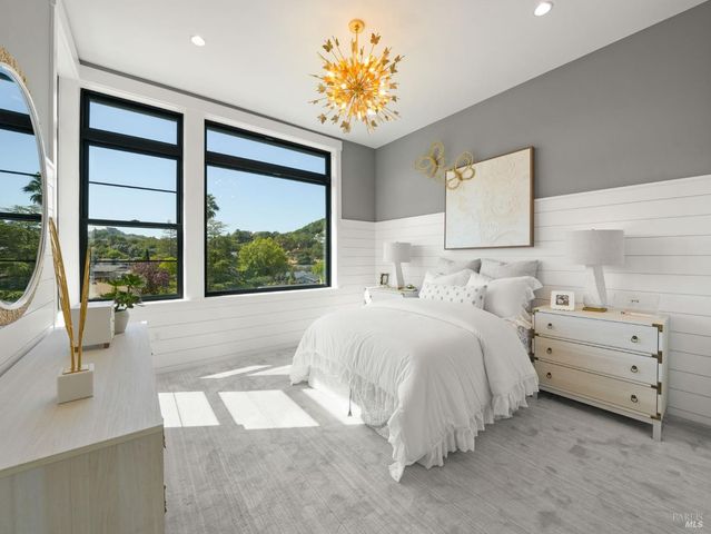 110 Erin Ct, San Rafael, CA 94903