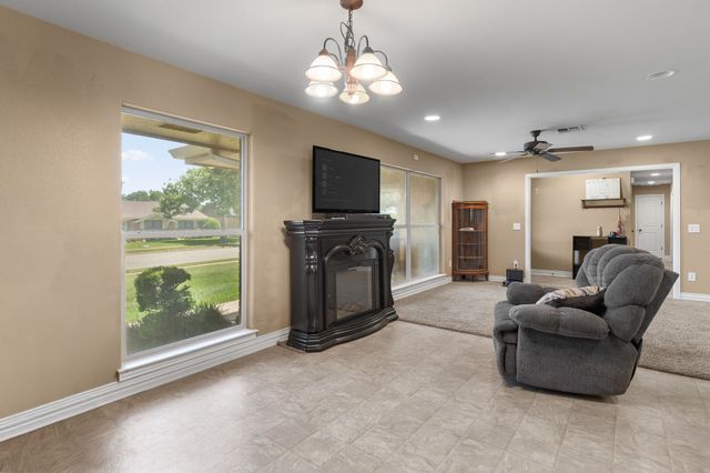 4504 Jennings Avenue, Wichita Falls, TX 76310