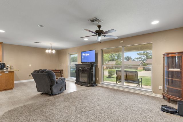 4504 Jennings Avenue, Wichita Falls, TX 76310