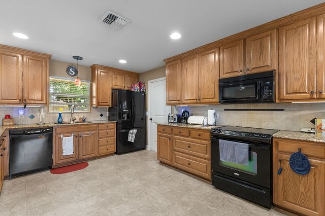4504 Jennings Avenue, Wichita Falls, TX 76310