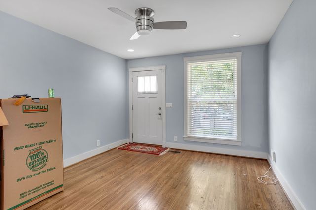 6212 Pennsylvania Ave, Nashville, TN 37209