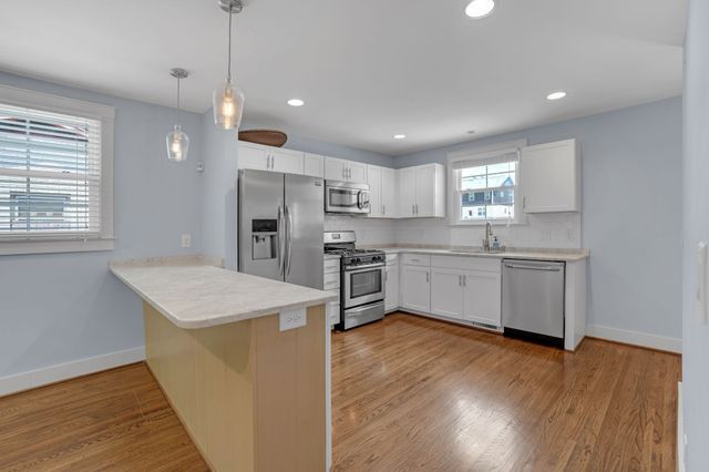 6212 Pennsylvania Ave, Nashville, TN 37209