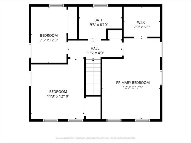 83 Beach St, Plymouth, MA 02360