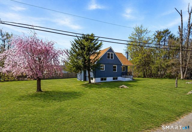 12 Darien Road, New Fairfield, CT 06812