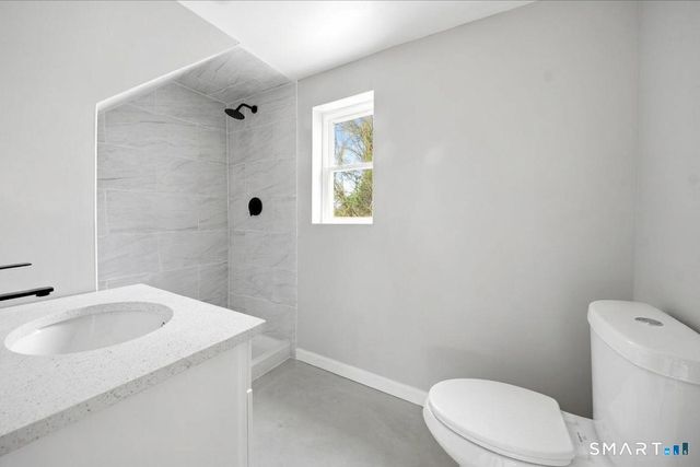 12 Darien Road, New Fairfield, CT 06812