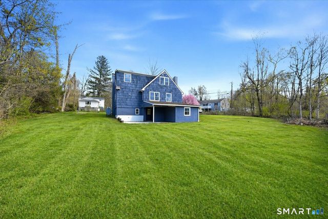 12 Darien Road, New Fairfield, CT 06812