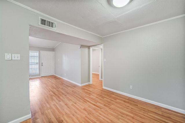 2110 Wilcrest Drive 239, Houston, TX 77042