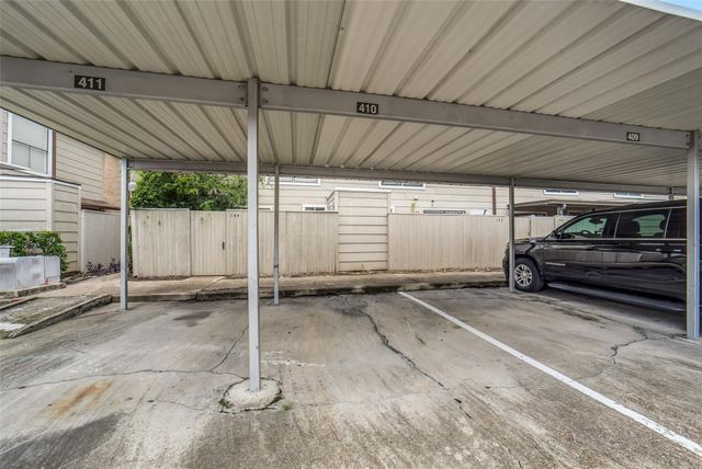 2110 Wilcrest Drive 239, Houston, TX 77042