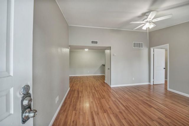 2110 Wilcrest Drive 239, Houston, TX 77042