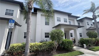 9064 Gervais CIR 105, Naples, FL 34120