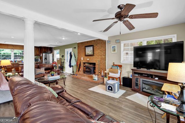 1888 Buford Dam Road, Buford, GA 30518