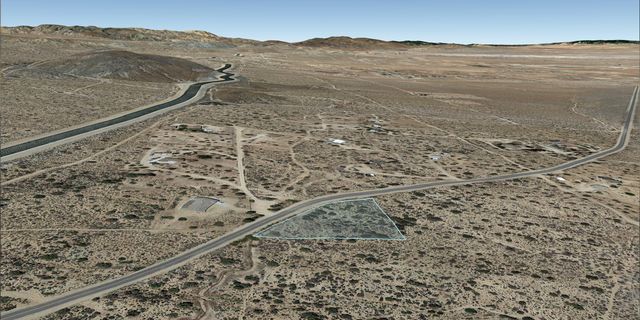 Valyermo Road, Pearblossom, CA 93553