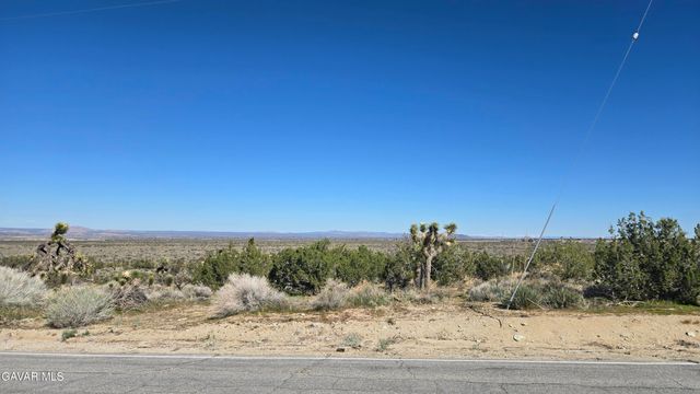 Valyermo Road, Pearblossom, CA 93553