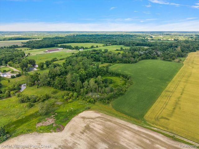54230 Card Road, Macomb, MI 48042