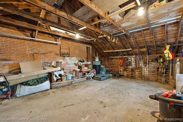 54230 Card Road, Macomb, MI 48042