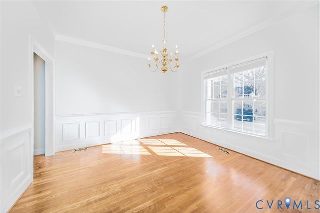 5030 Lippingham Dr, Chester, VA 23831