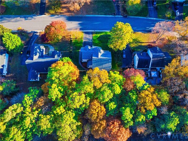 5030 Lippingham Dr, Chester, VA 23831