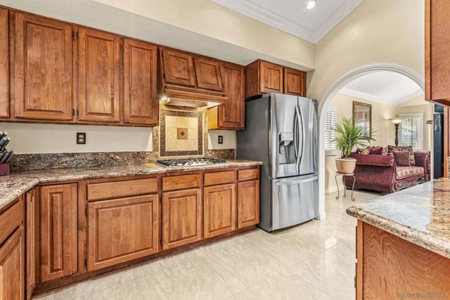 2332 Lake Forest St., Escondido, CA 92026