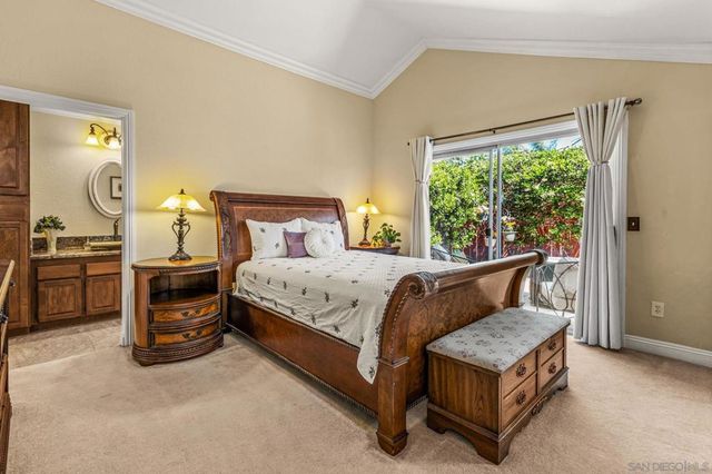 2332 Lake Forest St., Escondido, CA 92026