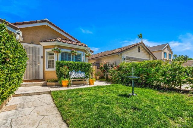 2332 Lake Forest St., Escondido, CA 92026