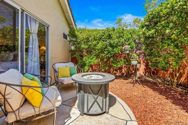 2332 Lake Forest St., Escondido, CA 92026