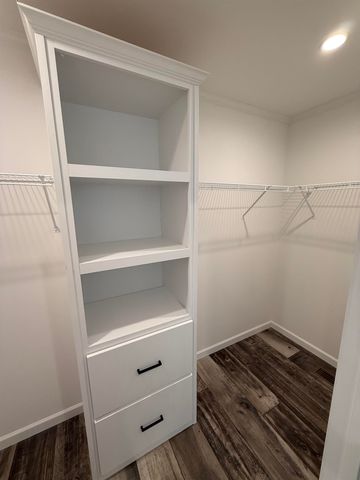 14 Mercury Lane, Nashua, NH 03062