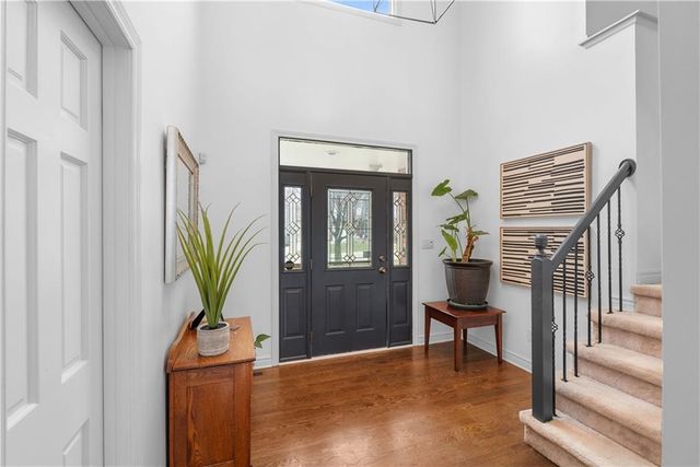 313 SW Bridlewood Court, Lee's Summit, MO 64081