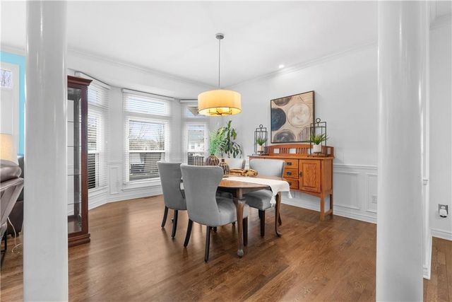 313 SW Bridlewood Court, Lee's Summit, MO 64081