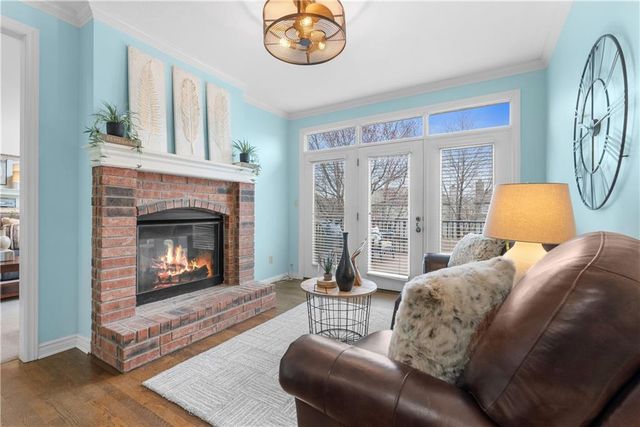 313 SW Bridlewood Court, Lee's Summit, MO 64081