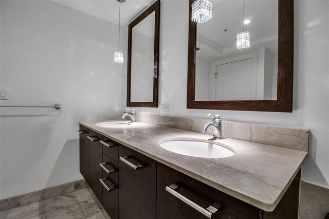 1350 MAIN STREET 707, Sarasota, FL 34236