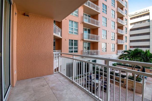 1350 MAIN STREET 707, Sarasota, FL 34236