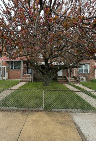 73-37 52 Avenue, Maspeth, NY 11378