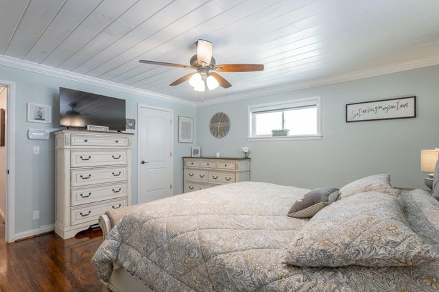 327 Irwin Avenue, Decatur, TN 37322