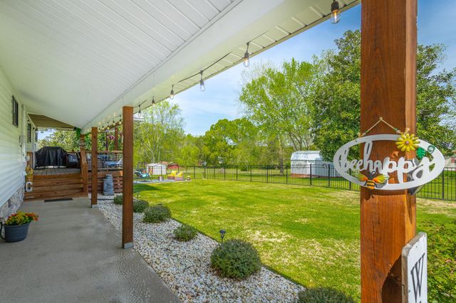 327 Irwin Avenue, Decatur, TN 37322