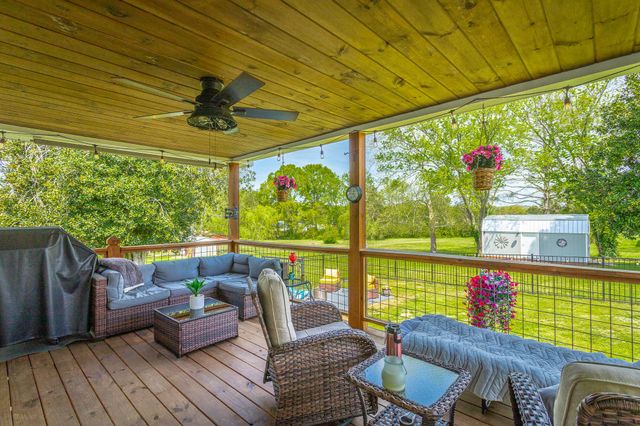 327 Irwin Avenue, Decatur, TN 37322
