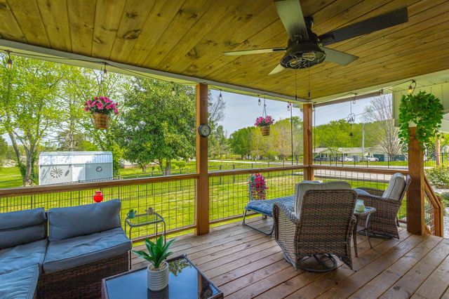327 Irwin Avenue, Decatur, TN 37322