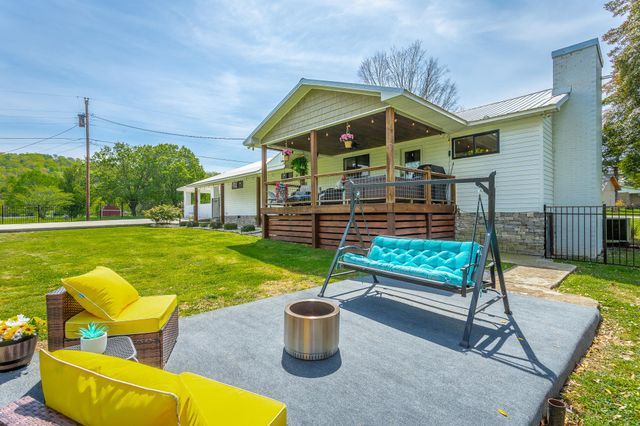 327 Irwin Avenue, Decatur, TN 37322