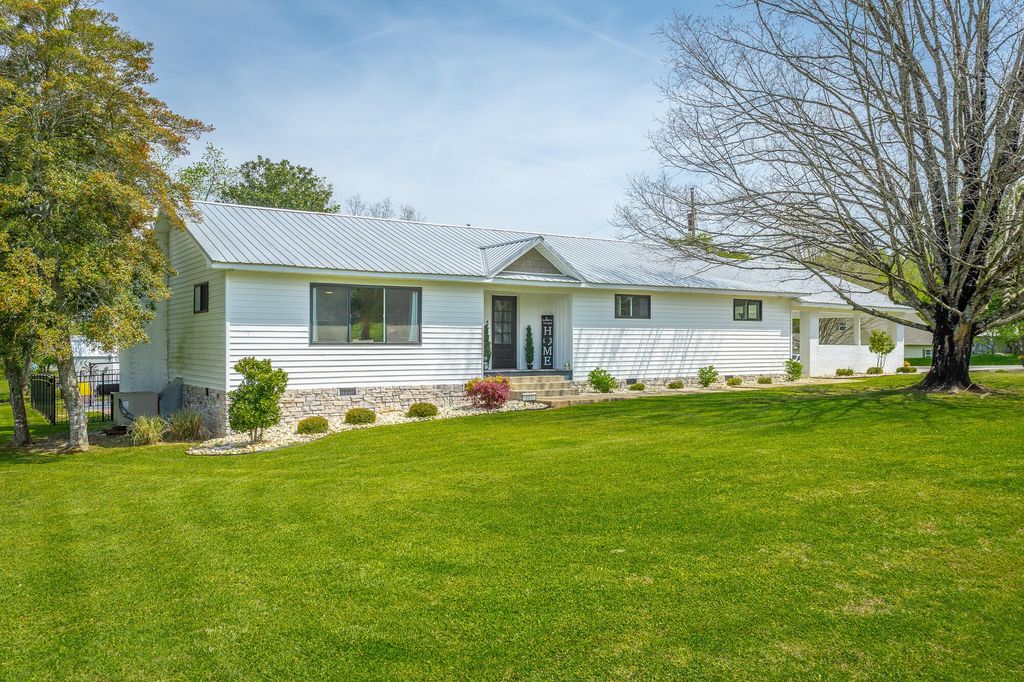 327 Irwin Avenue, Decatur, TN 37322