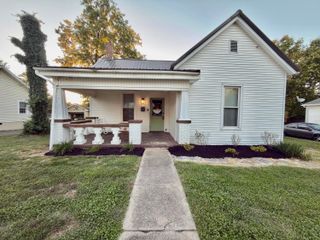 103 N 4TH Street, Nicholasville, KY 40356
