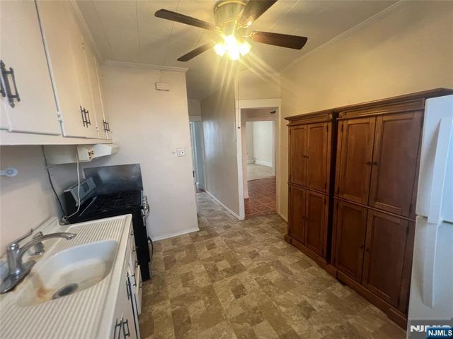 7403 2nd Avenue, North Bergen, NJ 07047