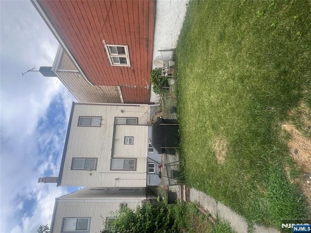 7403 2nd Avenue, North Bergen, NJ 07047