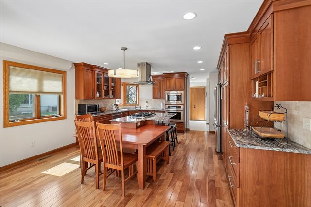 1404 Santa Fe Drive, Iowa City, IA 52246