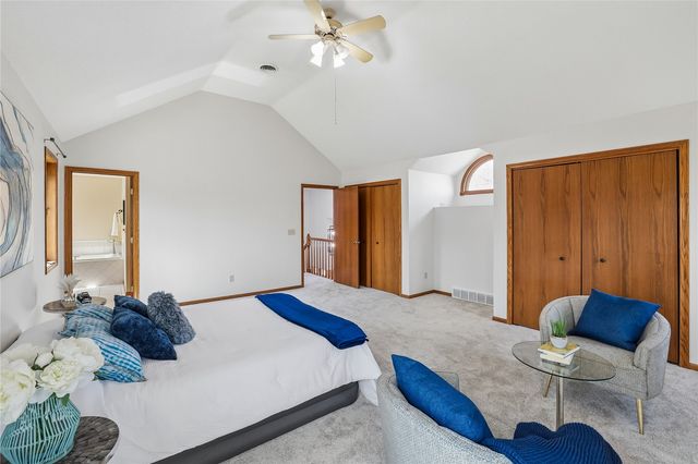 1404 Santa Fe Drive, Iowa City, IA 52246